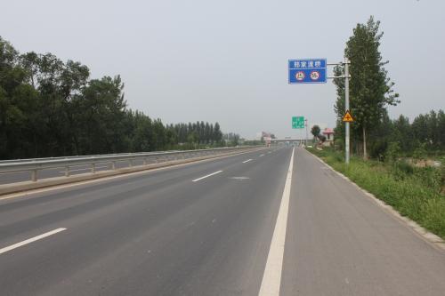 濟(jì)樂高速濟(jì)陽(yáng)連接線